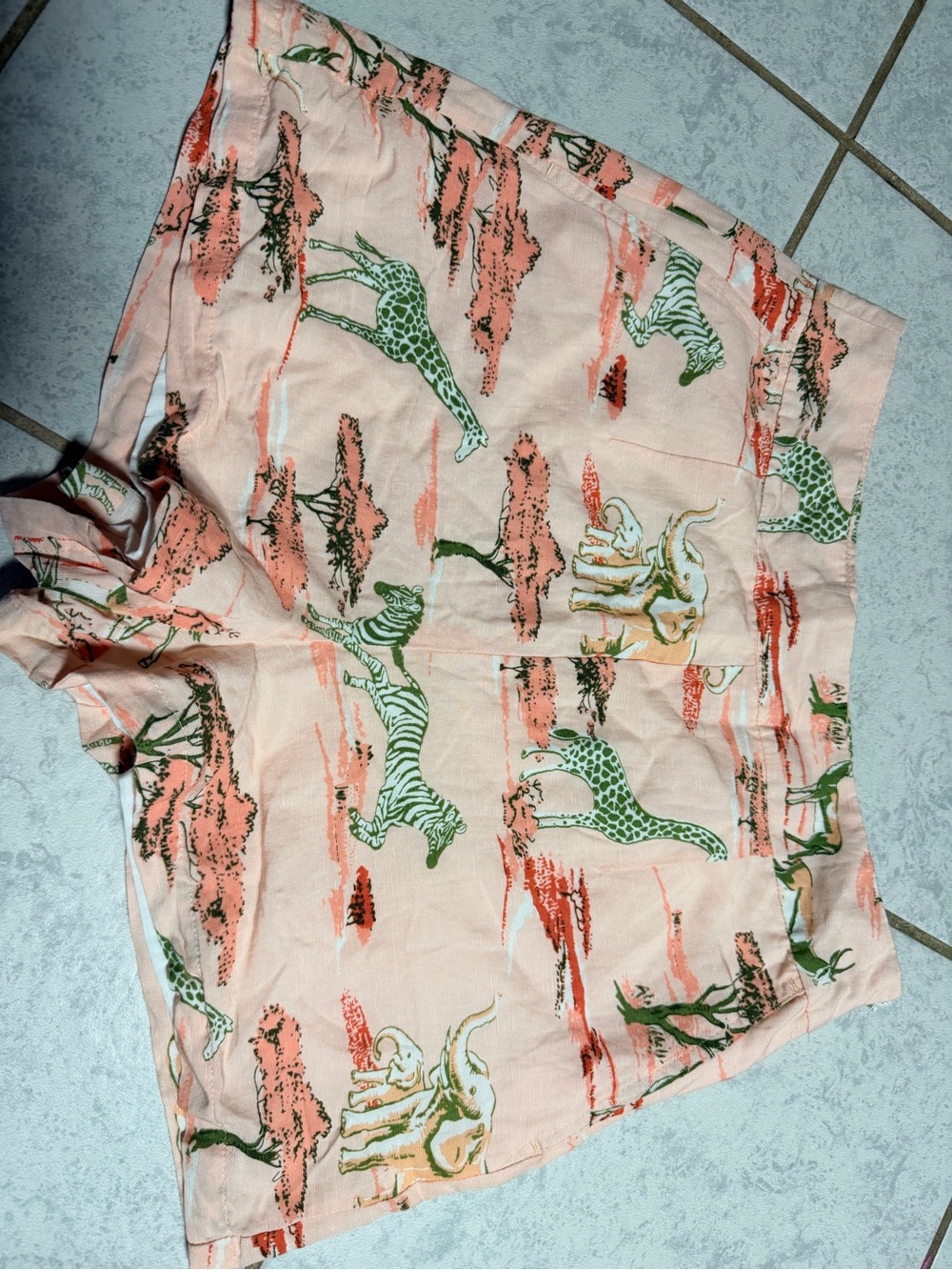 Forever 21 Peach Floral Print Shorts